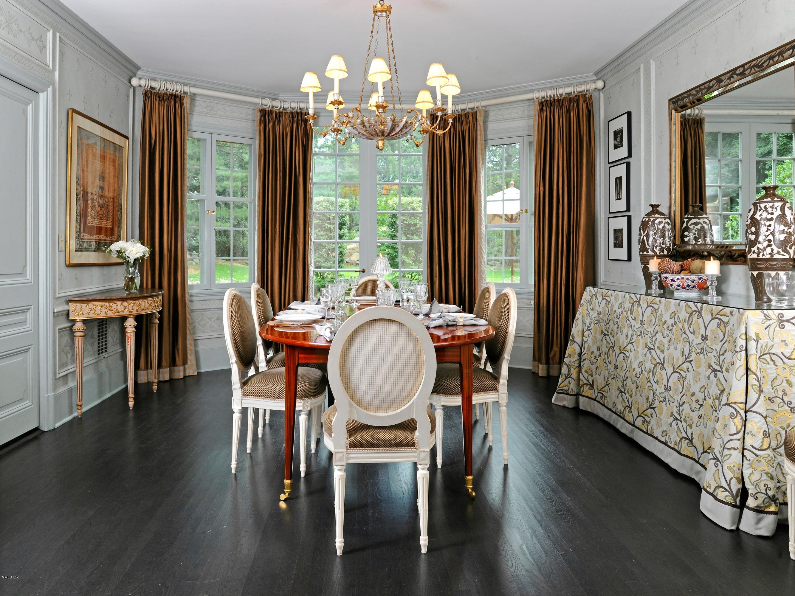 155 Pecksland Road Greenwich, CT 06831 - Photo 6 of 19 Dining Room