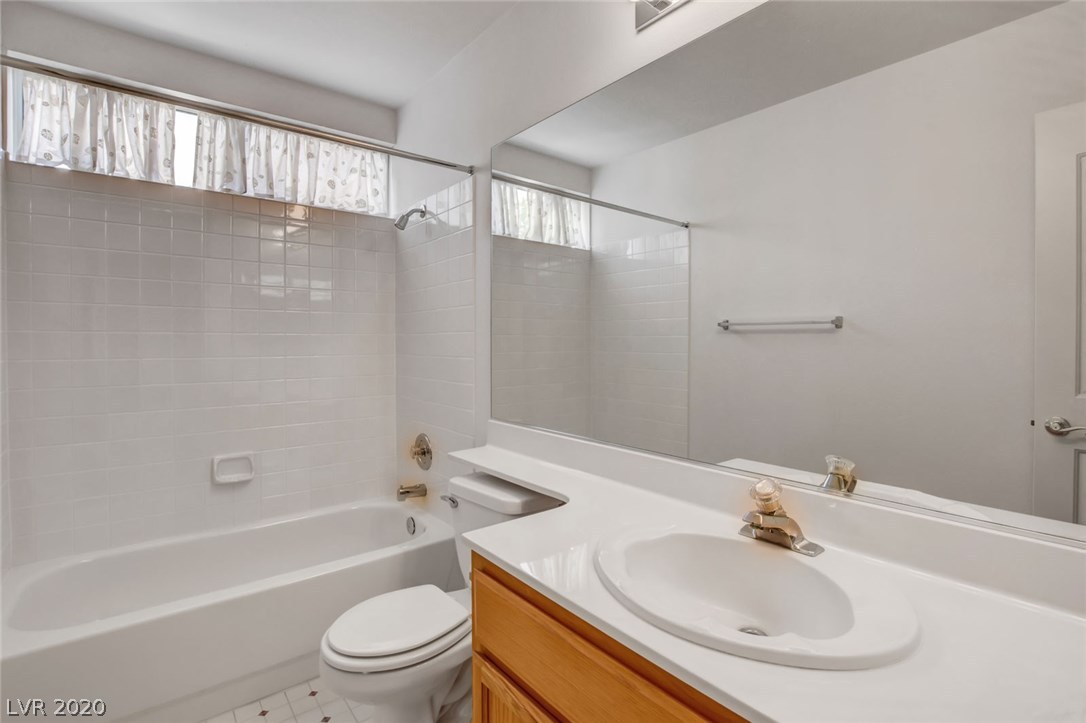 17 Rising Sun Court Henderson, NV 89074 - Photo 31 of 37 Gallery Image 31