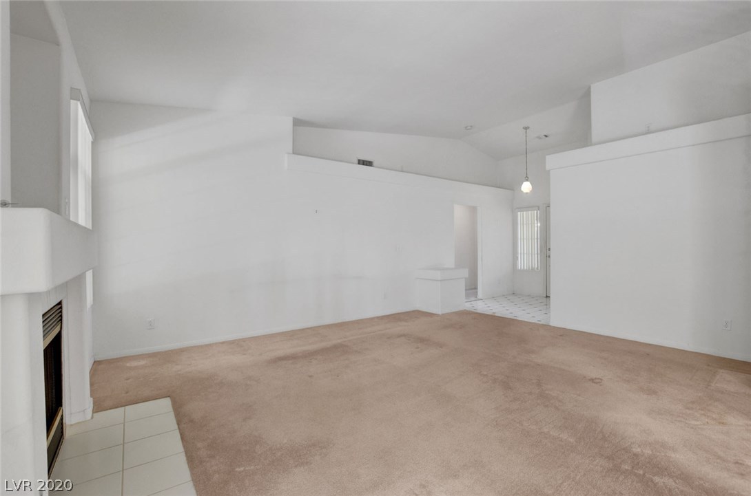 17 Rising Sun Court Henderson, NV 89074 - Photo 7 of 37 Gallery Image 7