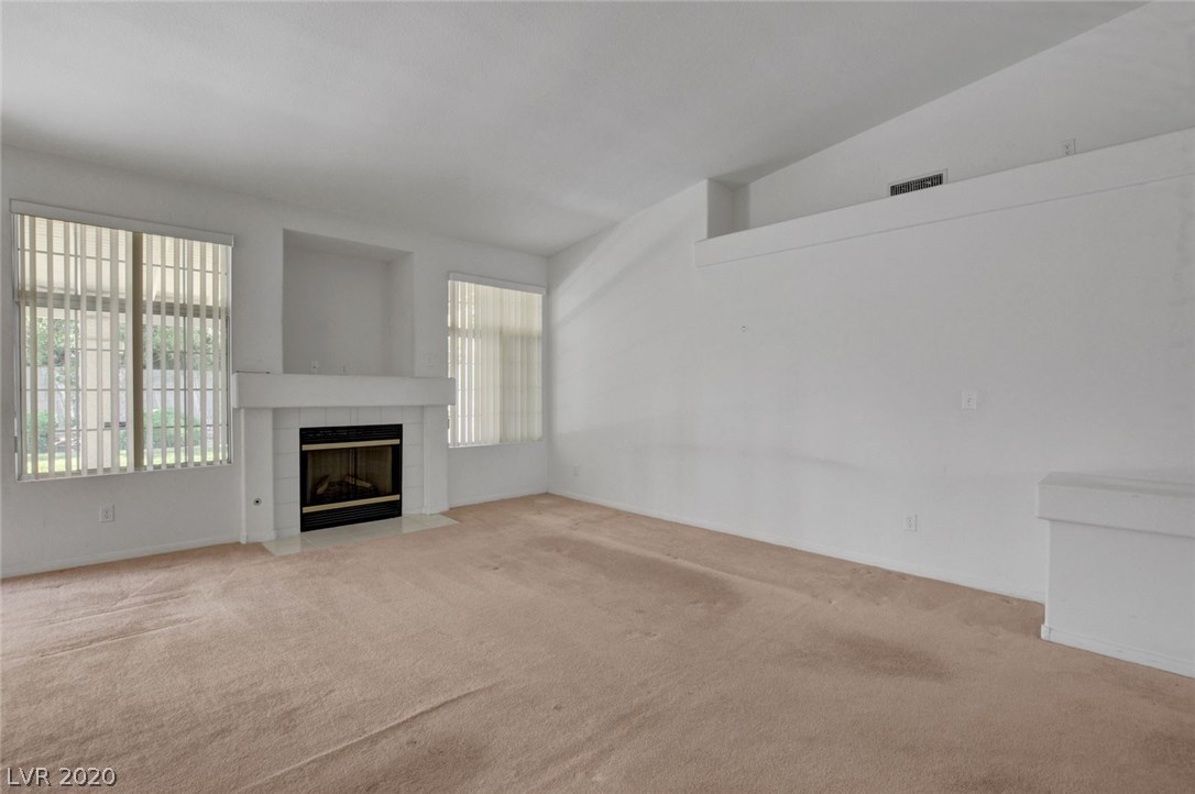 17 Rising Sun Court Henderson, NV 89074 - Photo 8 of 37 Gallery Image 8