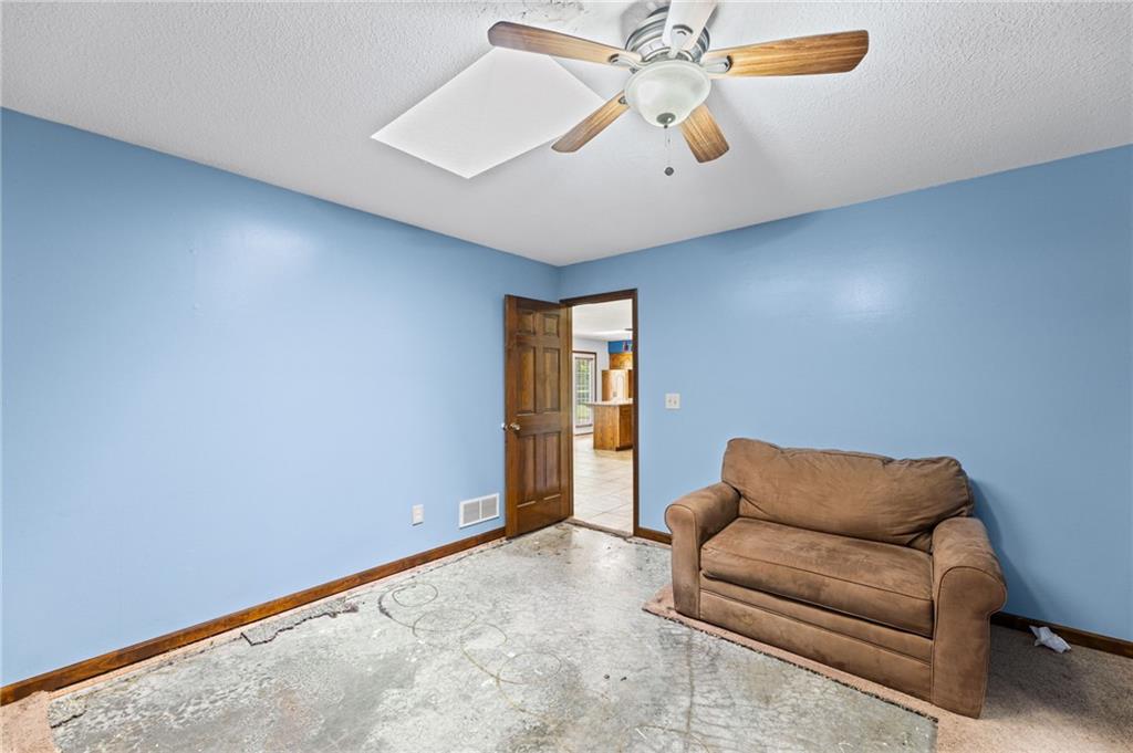 33155 Block Road Paola, KS 66071 - Photo 17 of 51