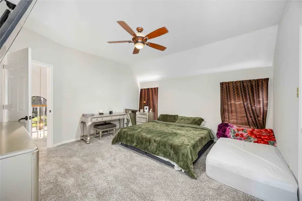 $349,990 | 414 Welford Lane, Highlands, TX 77562