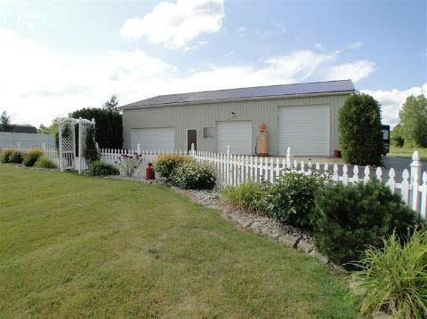 11214 Hegel Road Goodrich, MI 48438 - Photo 26 of 27 20279349-25.JPG