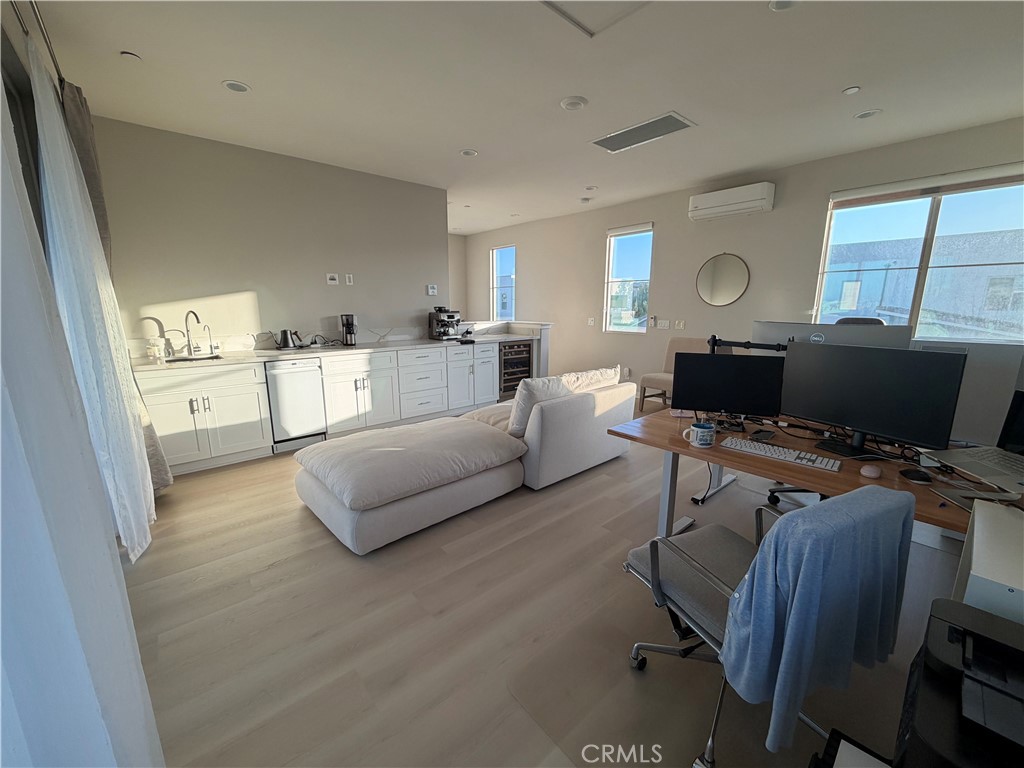 143 Stage Irvine, CA 92618 - Photo 36 of 39