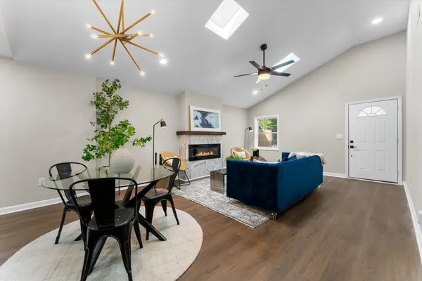 $545,900 | 920 North 2nd Street, Nashville, TN 37207