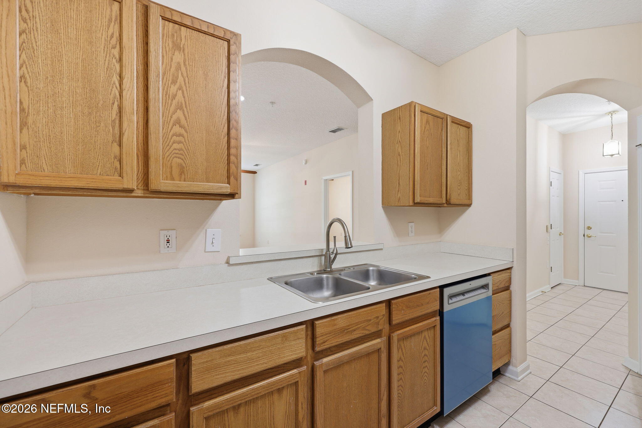 10550 Baymeadows Road, Unit 120 Jacksonville, FL 32256 - Photo 8 of 43 13-web-or-mls-10550 Baymeadows Rd Unit 1