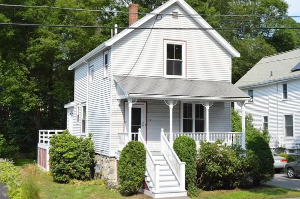 $3,750 | 12 Curve Street, Lexington, MA 02420