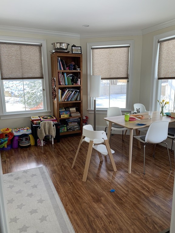 12 Curve Street Lexington, MA 02420 - Photo 5 of 15