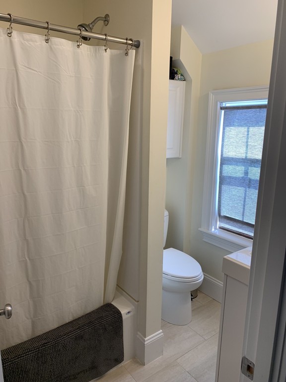 12 Curve Street Lexington, MA 02420 - Photo 10 of 15