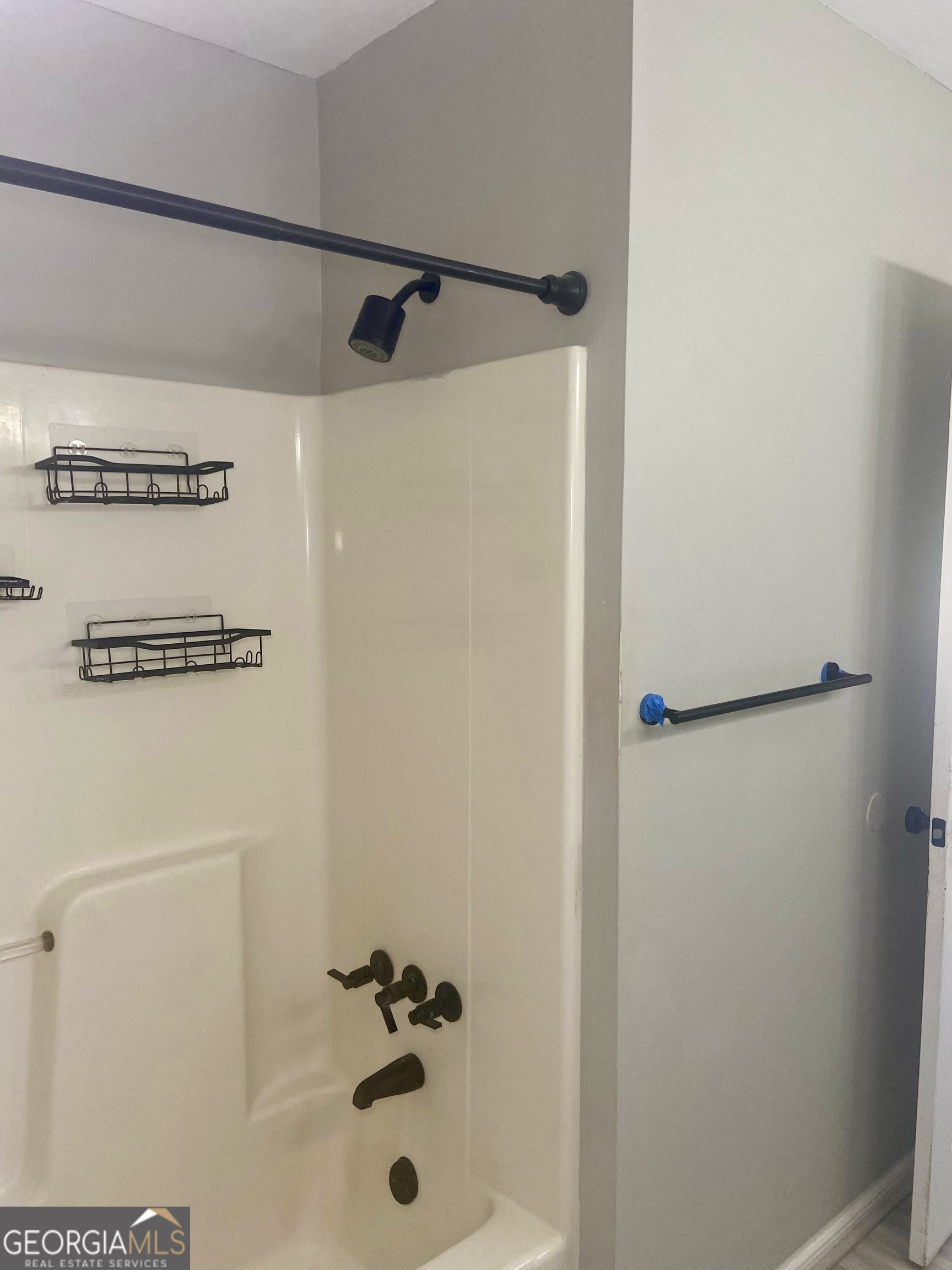 2216 Hunter Court Columbus, GA 31907 - Photo 9 of 16 a view of bathroom