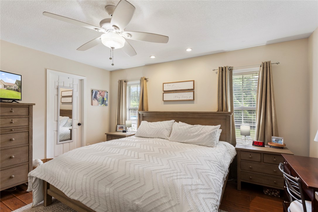 1020 Jody Drive Seneca, SC 29678 - Photo 13 of 25