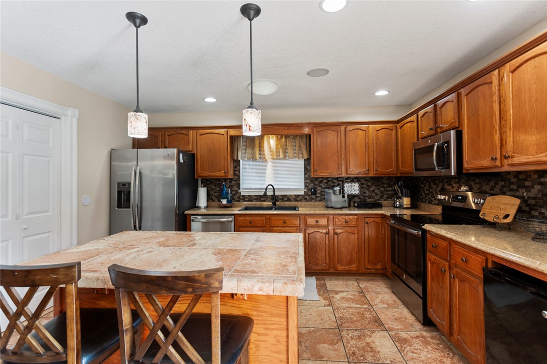 1020 Jody Drive Seneca, SC 29678 - Photo 7 of 25