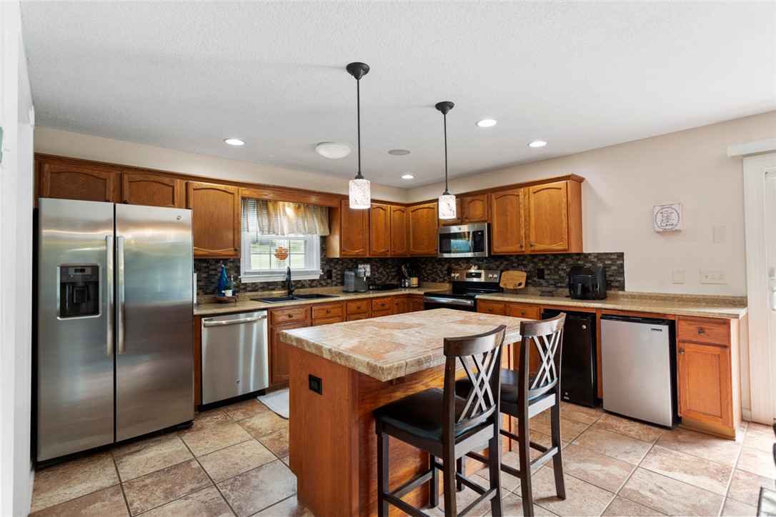 1020 Jody Drive Seneca, SC 29678 - Photo 8 of 25