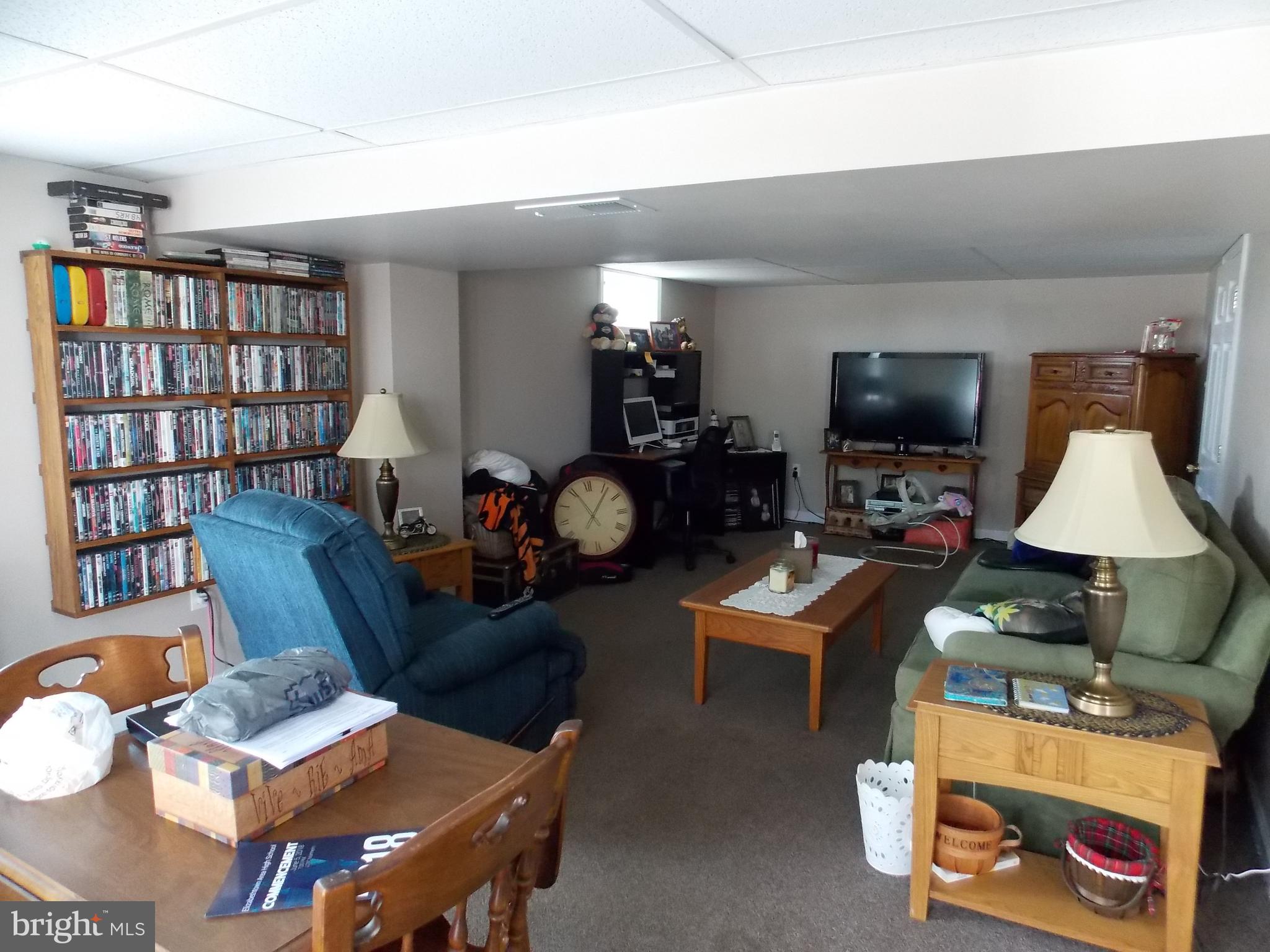 2564 Sheaffer Road Elizabethtown, PA 17022 - Photo 16 of 29