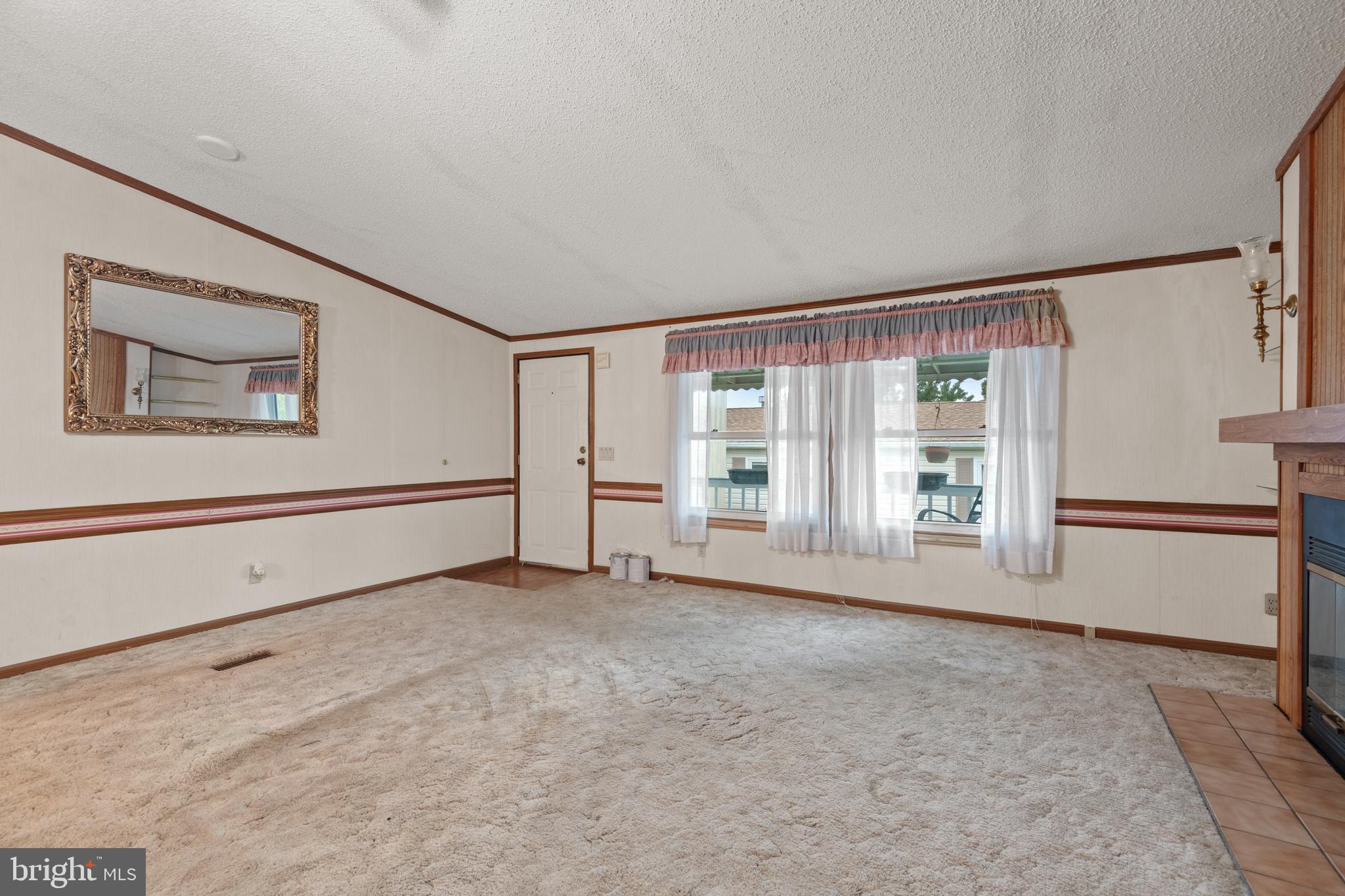 511 Pheasant Ridge Circle Lancaster, PA 17603 - Photo 7 of 31