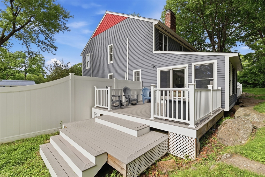 28 Modoc Street Worcester, MA 01604 - Photo 38 of 42