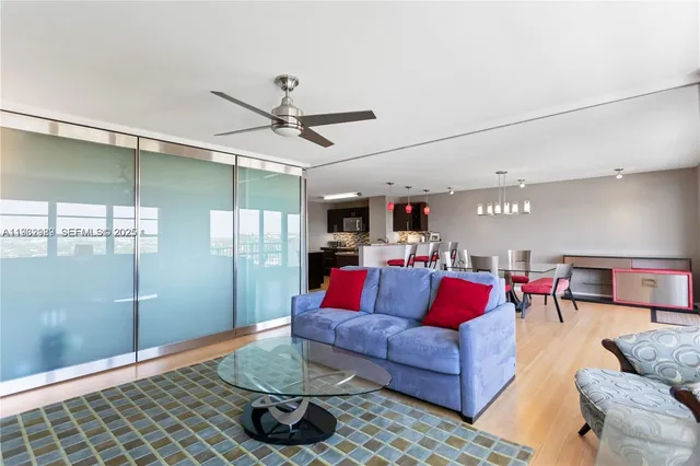 $3,200 | 340 Sunset Drive, Unit 1404, Fort Lauderdale, FL 33301