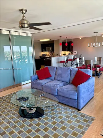 $3,200 | 340 Sunset Drive, Unit 1404, Fort Lauderdale, FL 33301