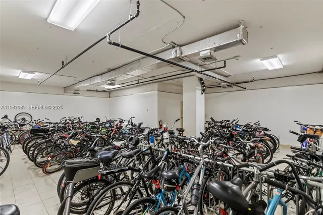 $3,200 | 340 Sunset Drive, Unit 1404, Fort Lauderdale, FL 33301