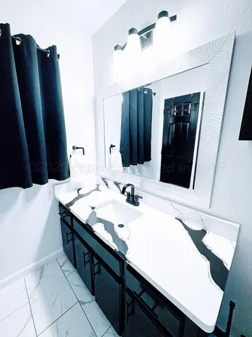 $202,000 | 2310 Texas Street, Perryton, TX 79070