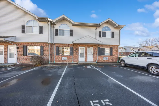 $160,000 | 975 Meriden Road, Unit 55, Waterbury, CT 06705