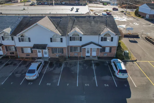 $160,000 | 975 Meriden Road, Unit 55, Waterbury, CT 06705