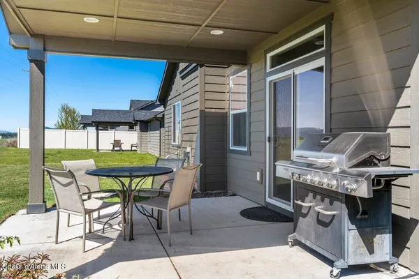 $499,000 | 13019 North Loveland Way, Hayden, ID 83835