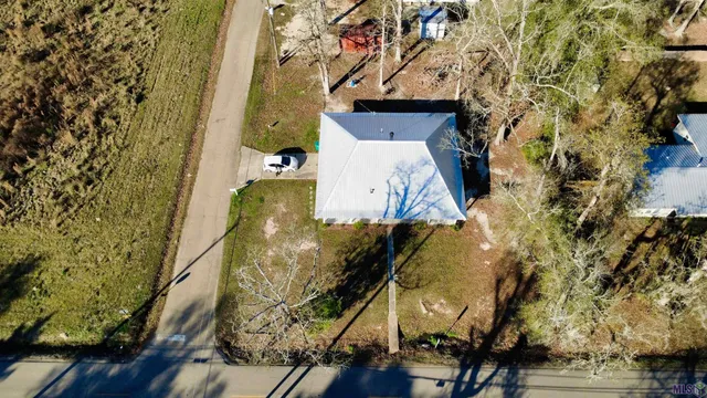 $215,000 | 20005 Oakwood Drive, Ponchatoula, LA 70454