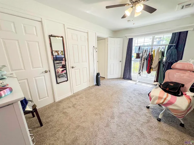 $215,000 | 20005 Oakwood Drive, Ponchatoula, LA 70454