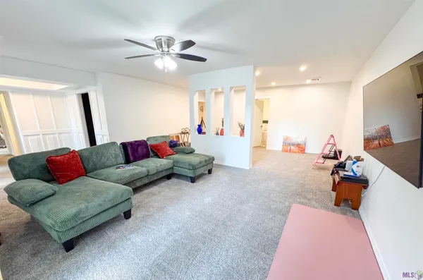 $215,000 | 20005 Oakwood Drive, Ponchatoula, LA 70454