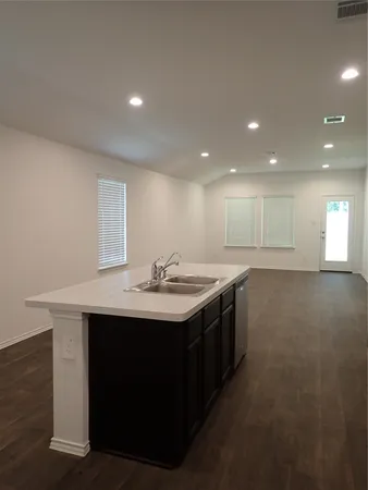 $1,900 | 14962 Cypress Holw Drive, New Caney, TX 77357