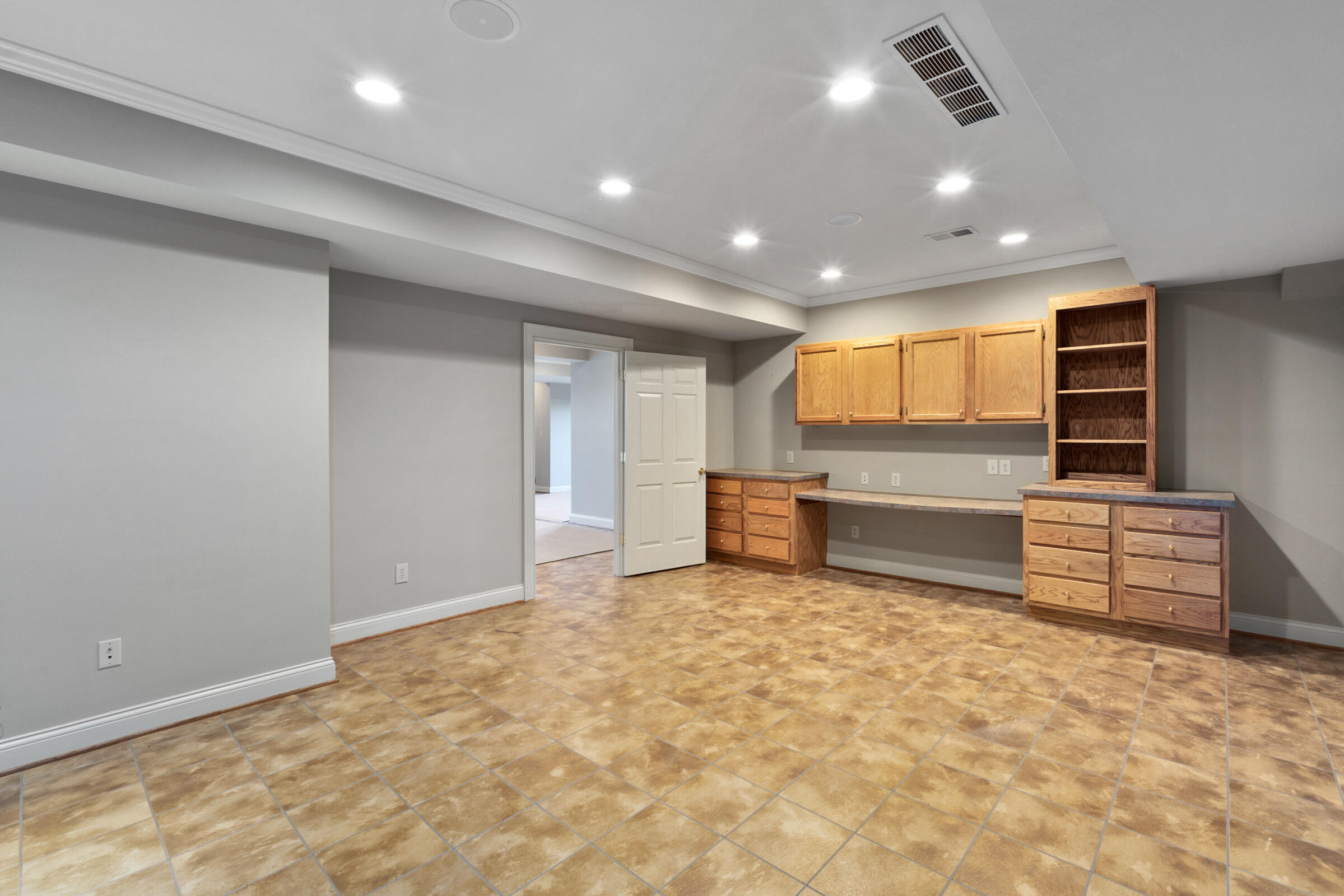 651 Johnston Road Lexington, KY 40511 - Photo 47 of 74 47-2-43