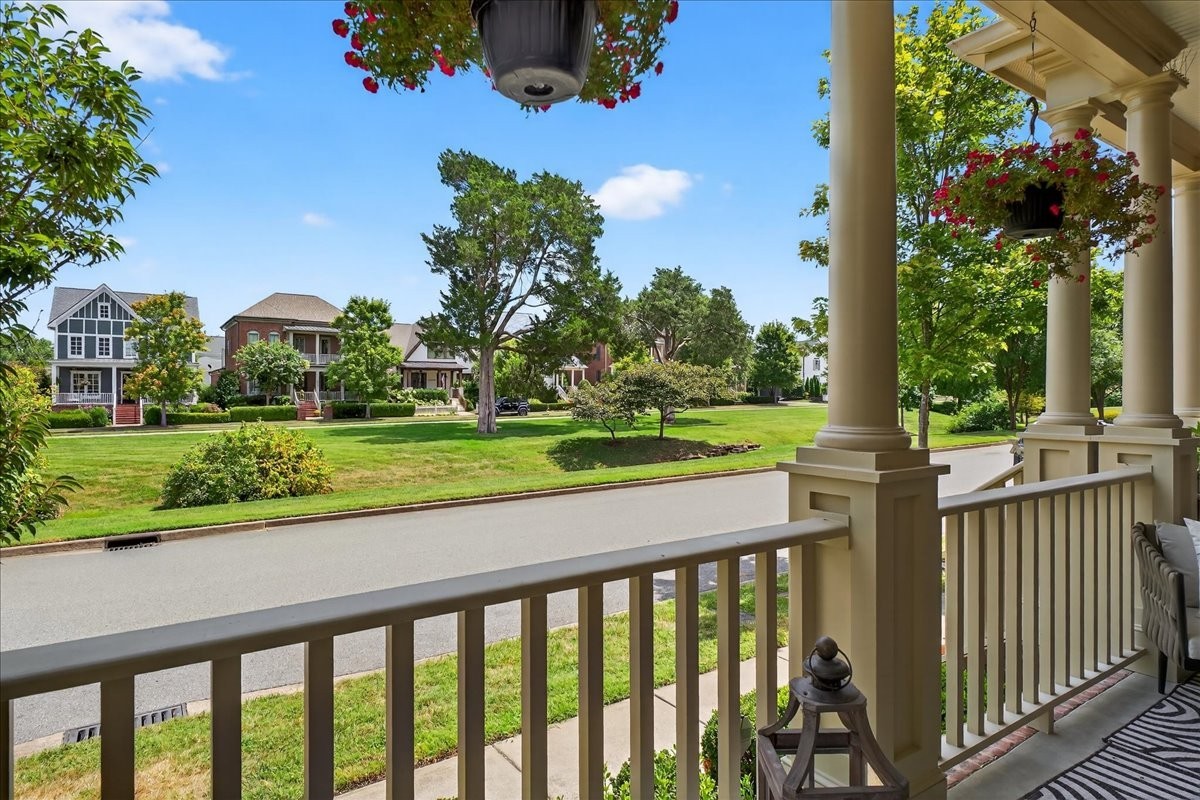 1359 Eliot Road Franklin, TN 37064 - Photo 5 of 58