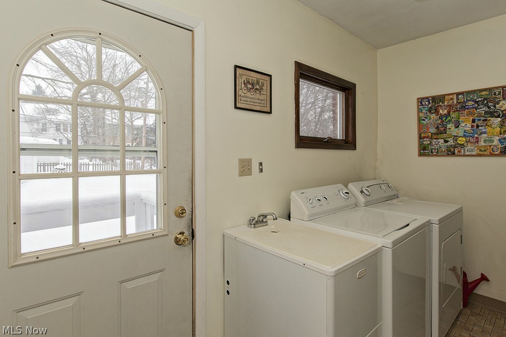 3148 East Overlook Road Cleveland, OH 44118 - Photo 14 of 24 Gallery Image 14