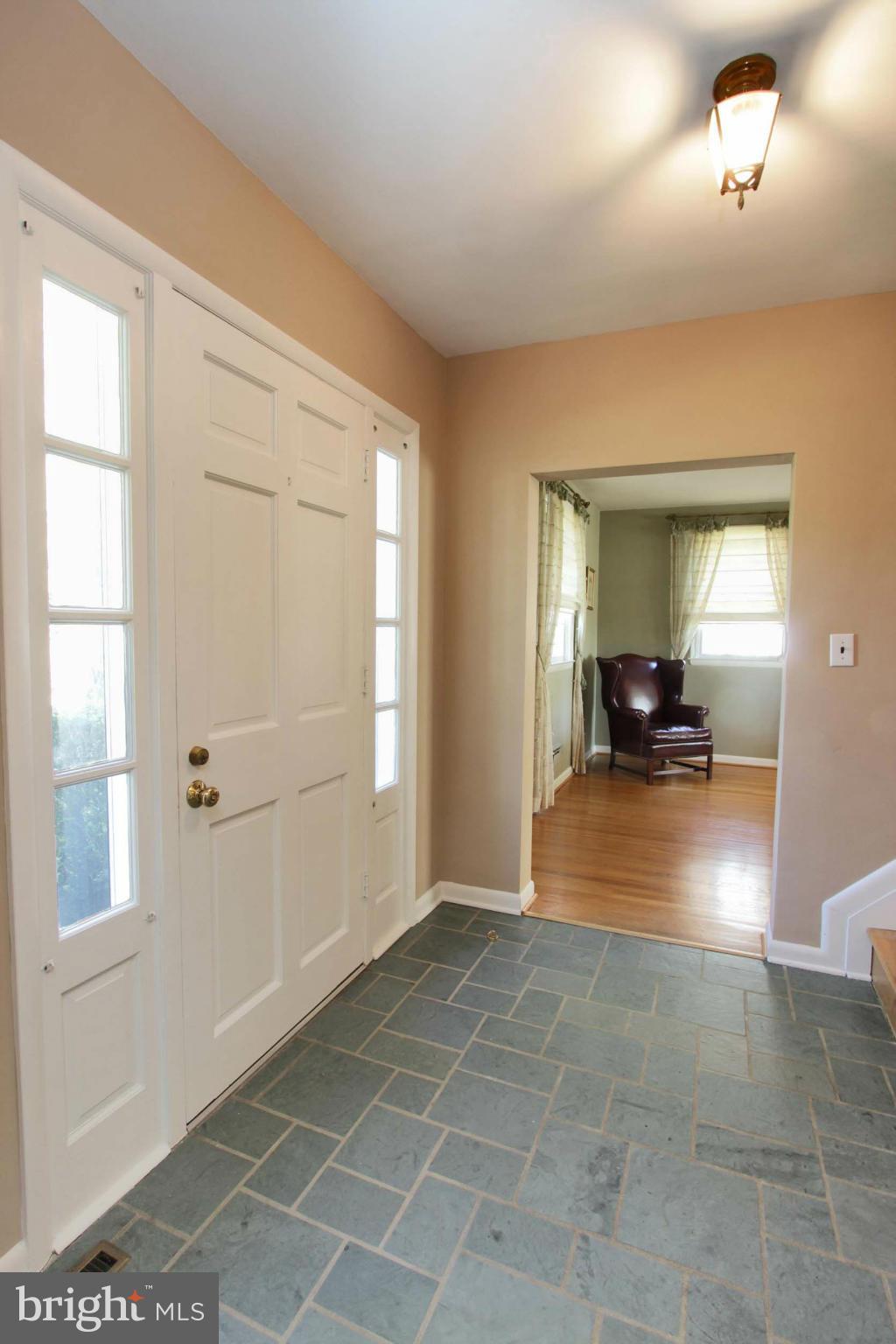 1020 Green Acre Road Baltimore, MD 21286 - Photo 2 of 30 Interior (General)