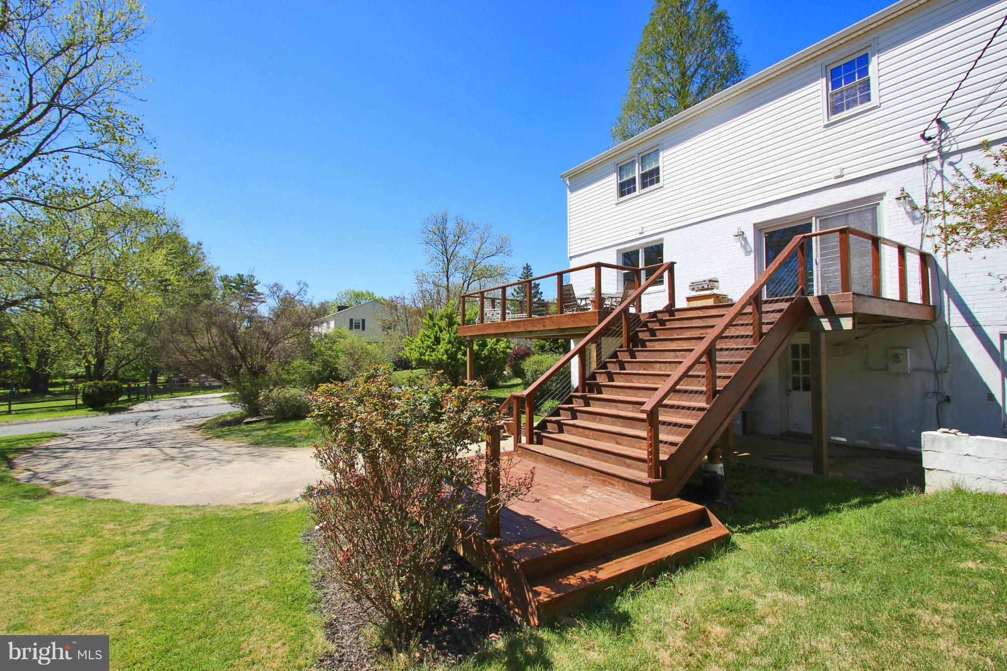 1020 Green Acre Road Baltimore, MD 21286 - Photo 28 of 30 Exterior (Rear)