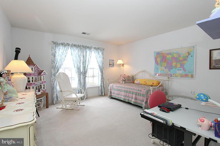 14415 Autumn Crest Road Boyds, MD 20841 - Photo 14 of 26 Bedroom
