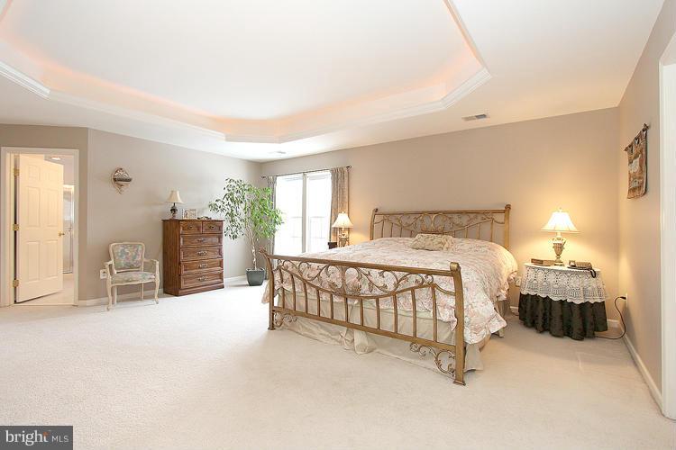 14415 Autumn Crest Road Boyds, MD 20841 - Photo 18 of 26 Bedroom (Master)