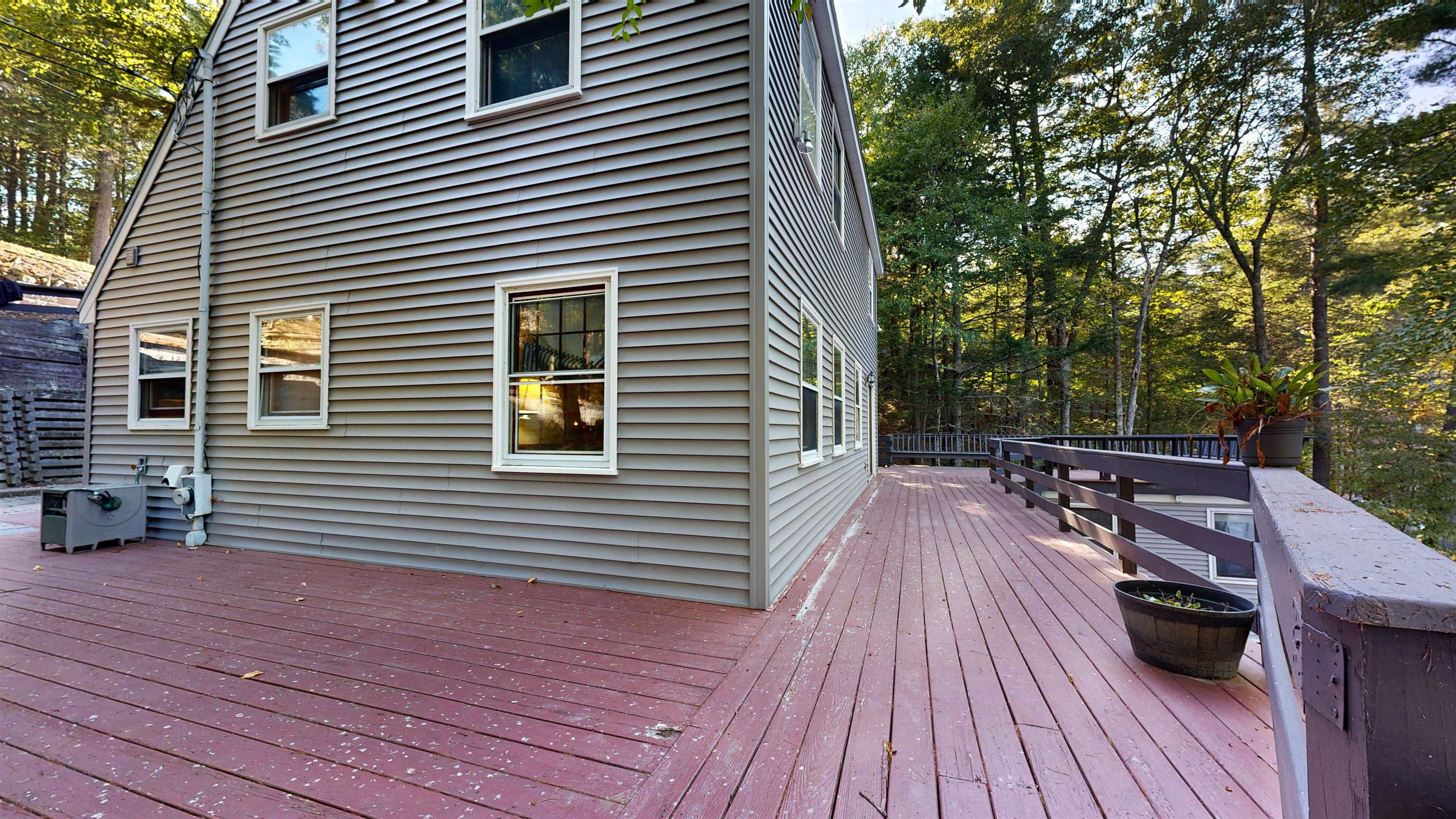 113 Lakeview Drive Nottingham, NH 03290 - Photo 31 of 58