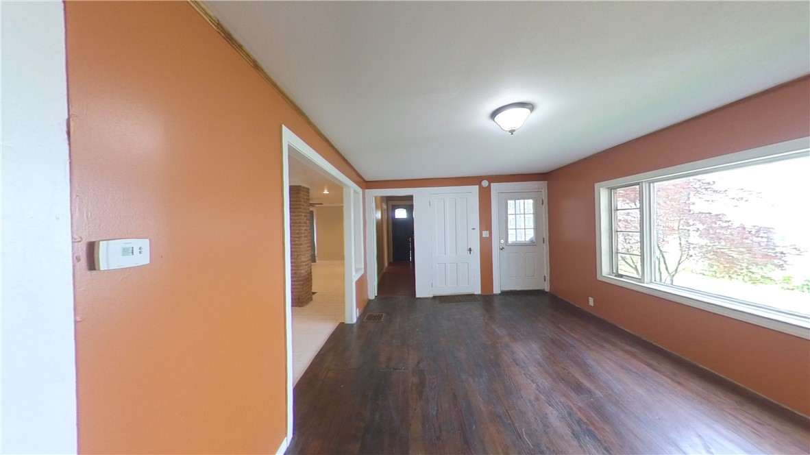 7 Sheldon Street Norwich, NY 13815 - Photo 10 of 48 Family Room