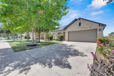$339,500 | 310 Baldwin Street, Hutto, TX 78634