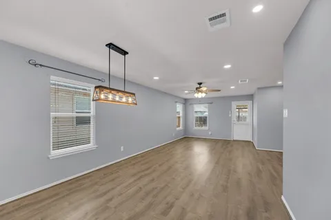 $339,500 | 310 Baldwin Street, Hutto, TX 78634