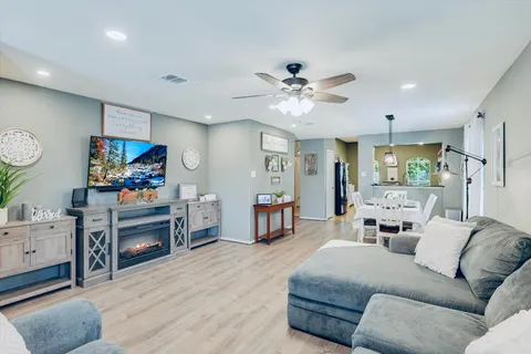 $339,500 | 310 Baldwin Street, Hutto, TX 78634