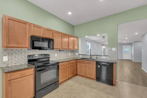 $339,500 | 310 Baldwin Street, Hutto, TX 78634