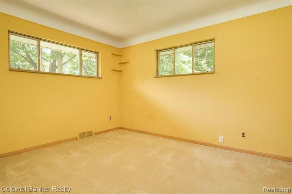 1439 Gracedale Drive Rochester Hills, MI 48309 - Photo 27 of 32