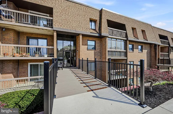 $179,900 | 5420 Valley Green Drive, Unit C4, Wilmington, DE 19808