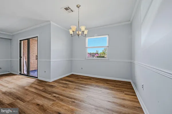 $179,900 | 5420 Valley Green Drive, Unit C4, Wilmington, DE 19808