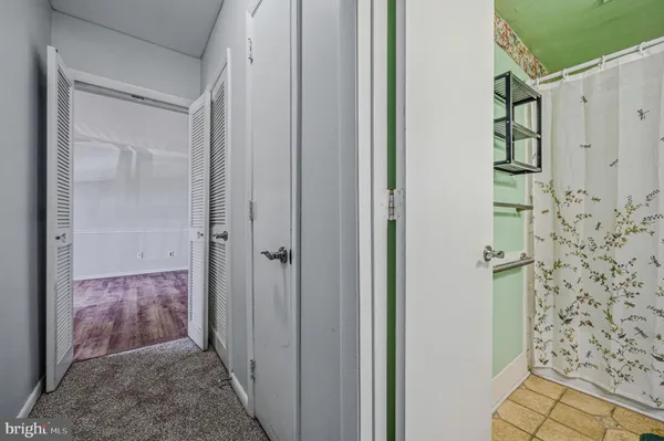 $179,900 | 5420 Valley Green Drive, Unit C4, Wilmington, DE 19808