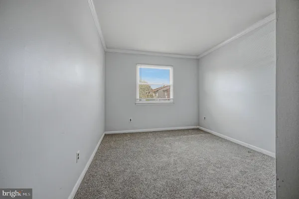 $179,900 | 5420 Valley Green Drive, Unit C4, Wilmington, DE 19808