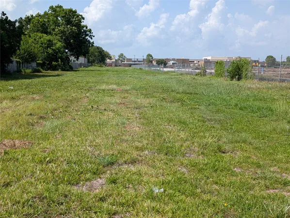 $135,000 | Tbd McKinney Drive, La Marque, TX 77568